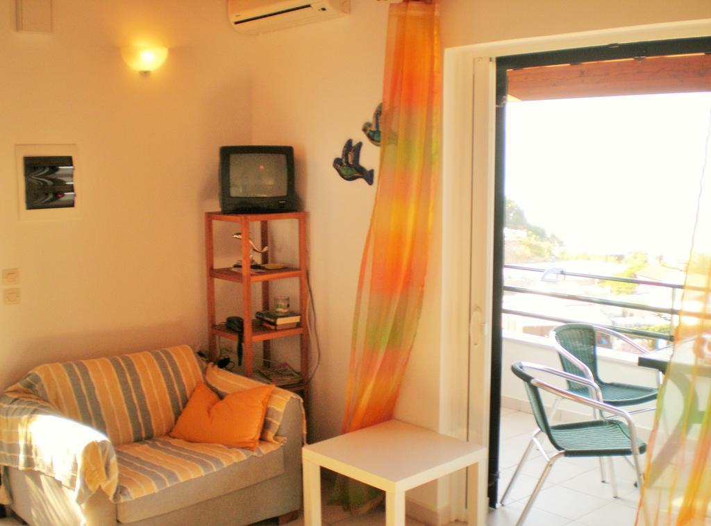Menigos Resort - Διαμέρισμα Αριθμός 168 Pelekas Eksteriør billede